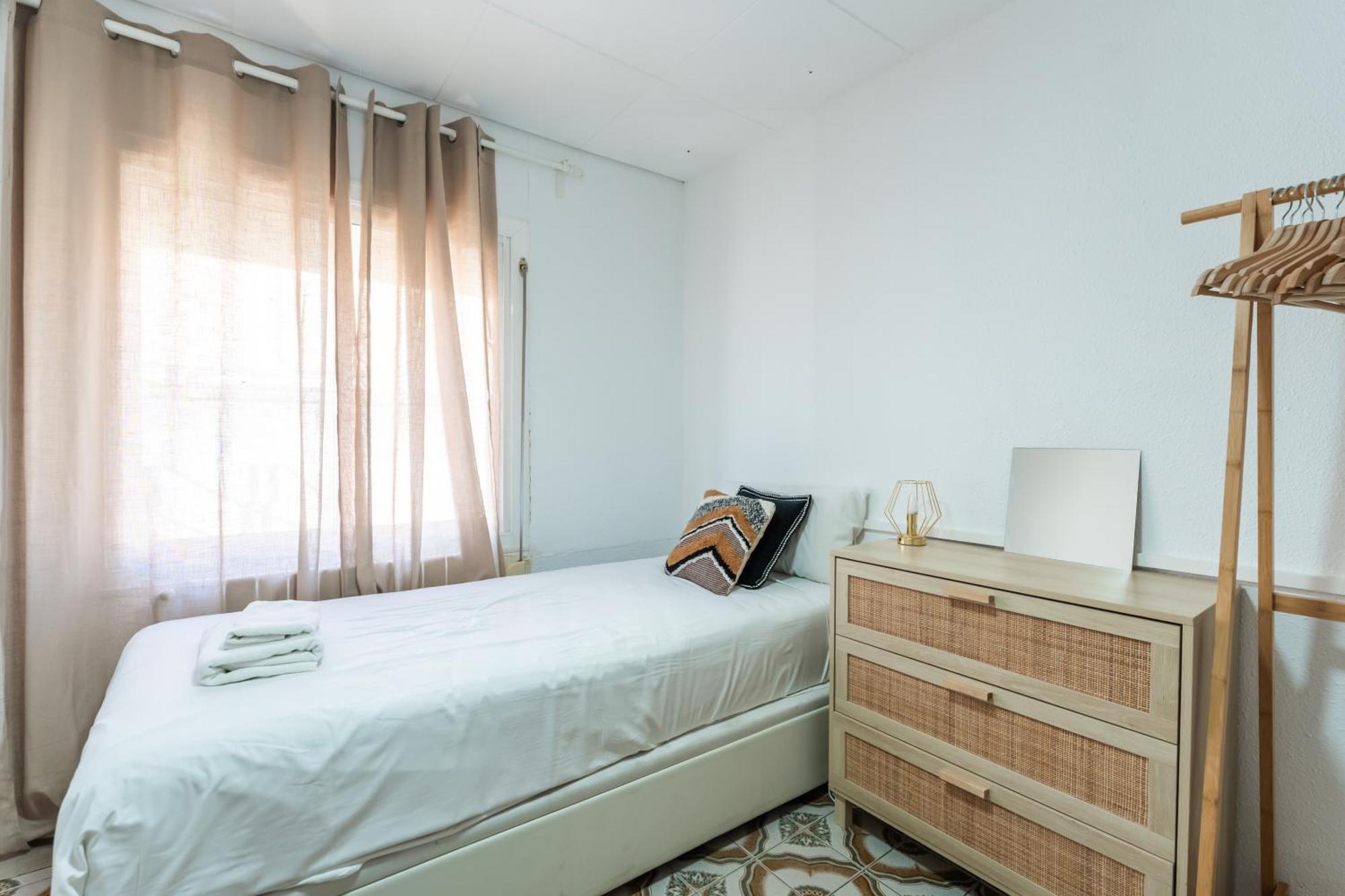 Feel Welcome Barcelona 10 Cornellà de Llobregat Buitenkant foto