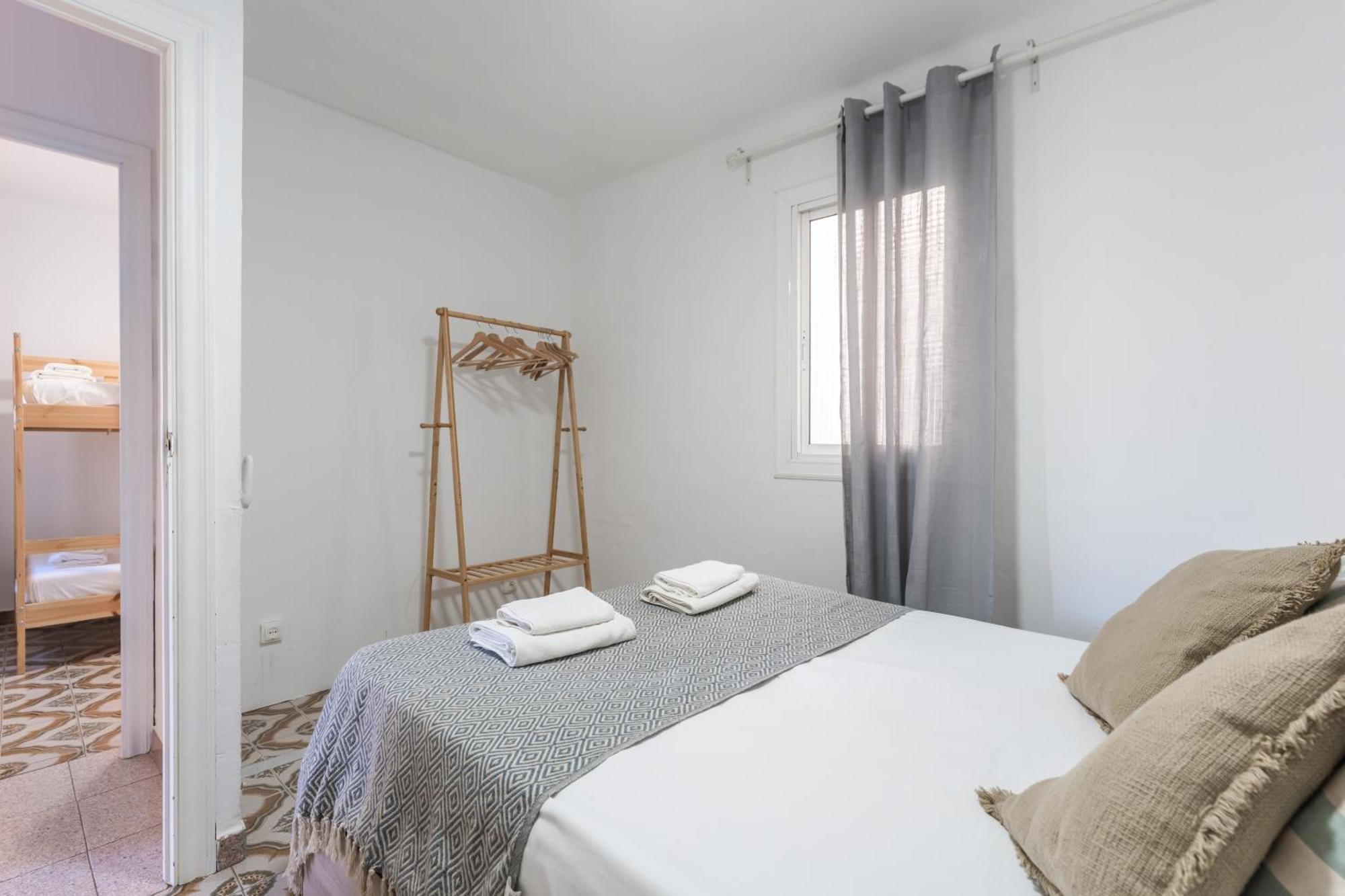 Feel Welcome Barcelona 10 Cornellà de Llobregat Buitenkant foto